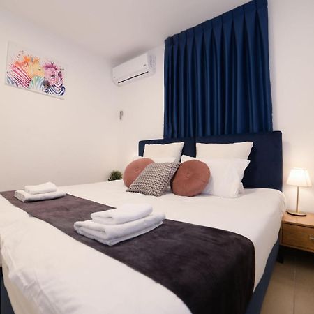 Yalarent Migdalor Boutique Apartments With Sea Views Tiberya Dış mekan fotoğraf