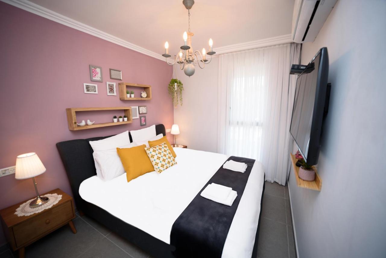 Yalarent Migdalor Boutique Apartments With Sea Views Tiberya Dış mekan fotoğraf