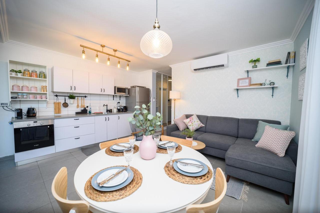 Yalarent Migdalor Boutique Apartments With Sea Views Tiberya Dış mekan fotoğraf