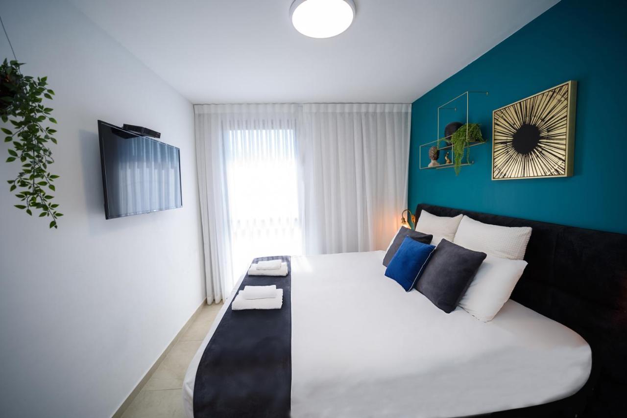 Yalarent Migdalor Boutique Apartments With Sea Views Tiberya Dış mekan fotoğraf