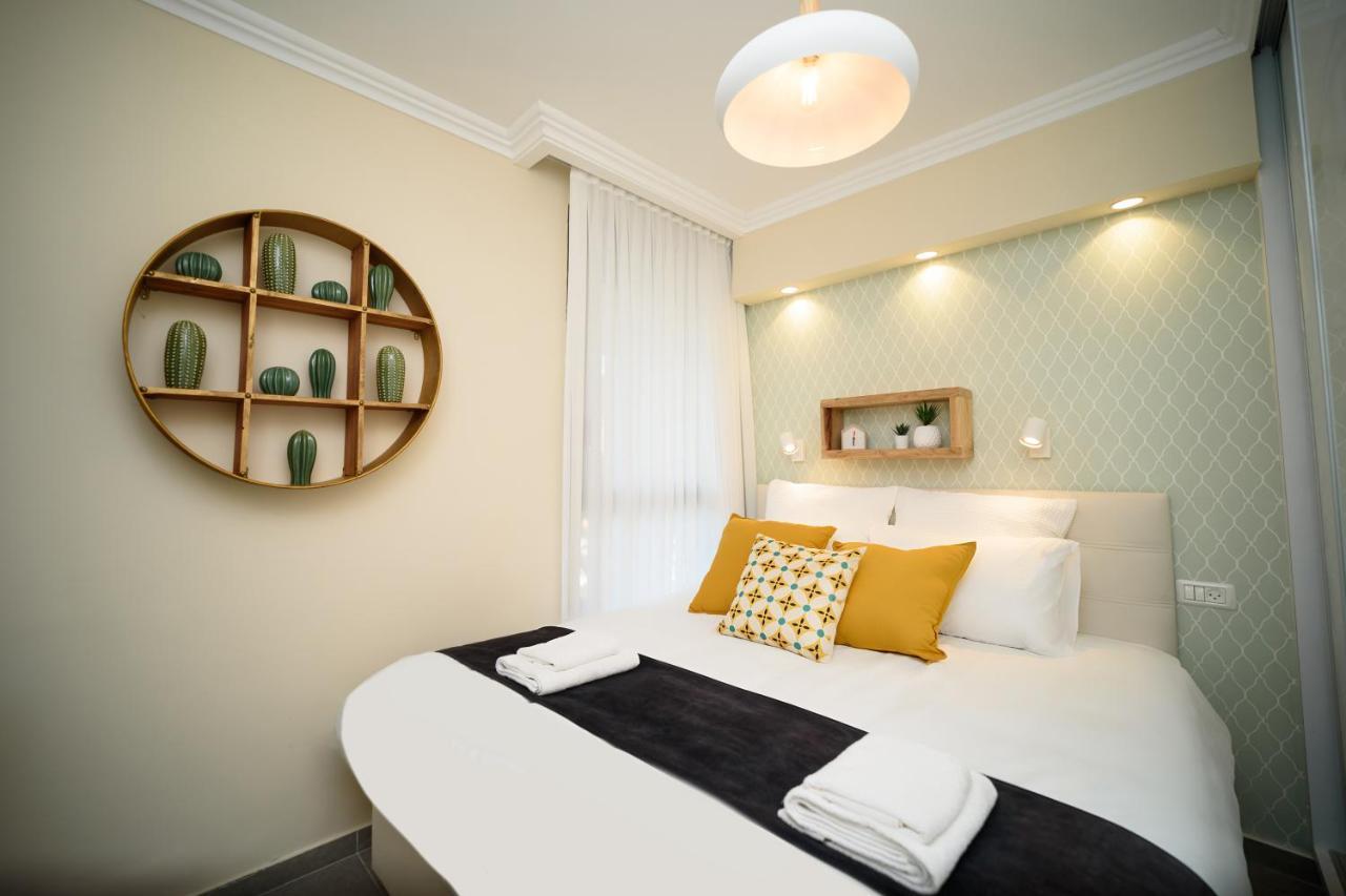 Yalarent Migdalor Boutique Apartments With Sea Views Tiberya Dış mekan fotoğraf