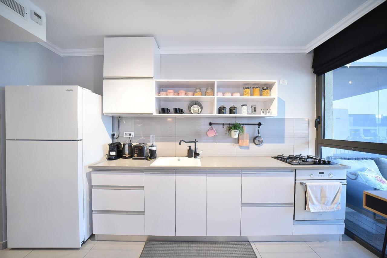 Yalarent Migdalor Boutique Apartments With Sea Views Tiberya Dış mekan fotoğraf