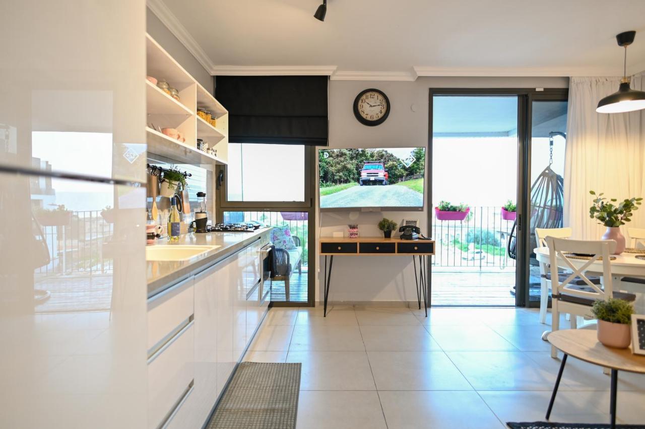Yalarent Migdalor Boutique Apartments With Sea Views Tiberya Dış mekan fotoğraf