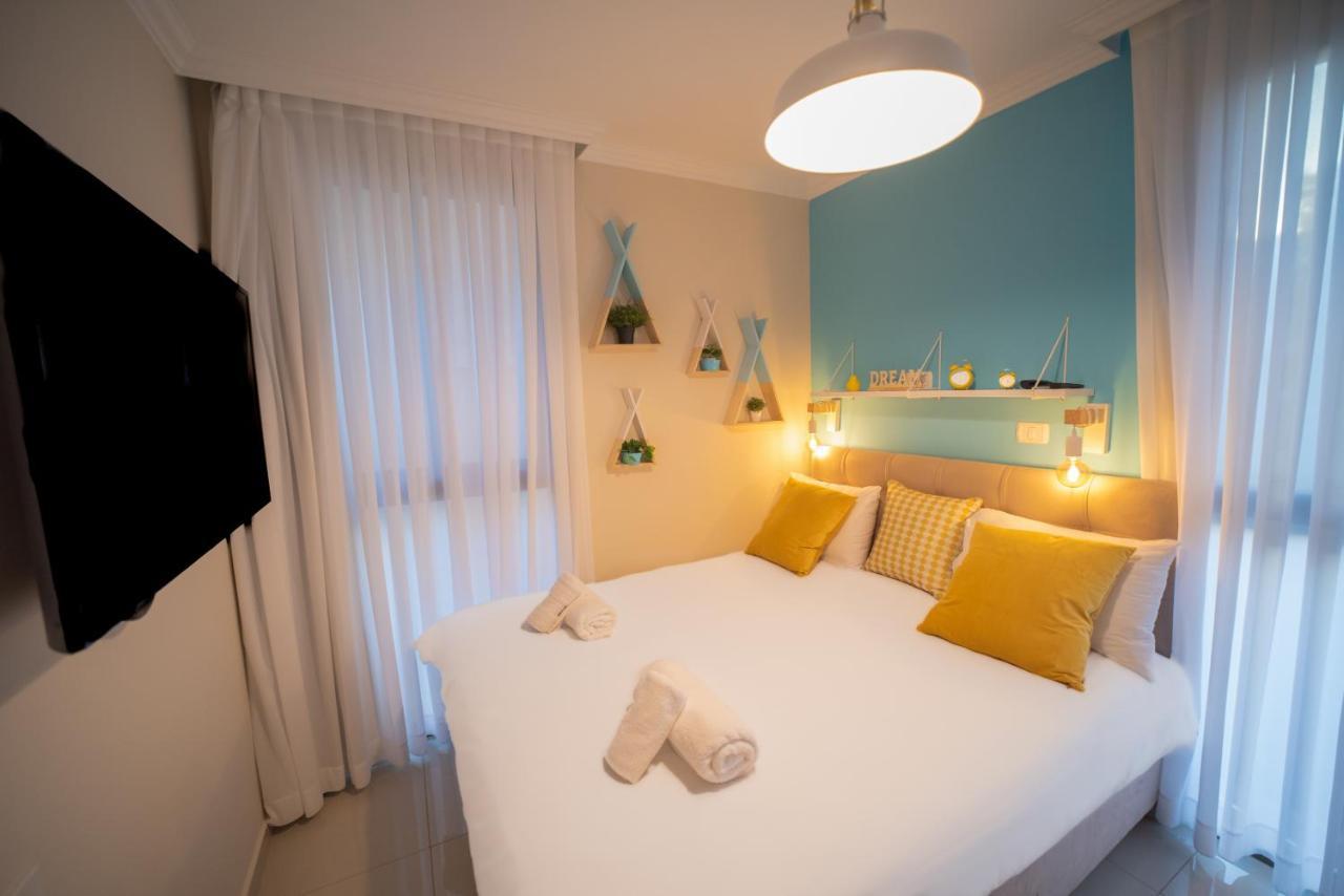 Yalarent Migdalor Boutique Apartments With Sea Views Tiberya Dış mekan fotoğraf