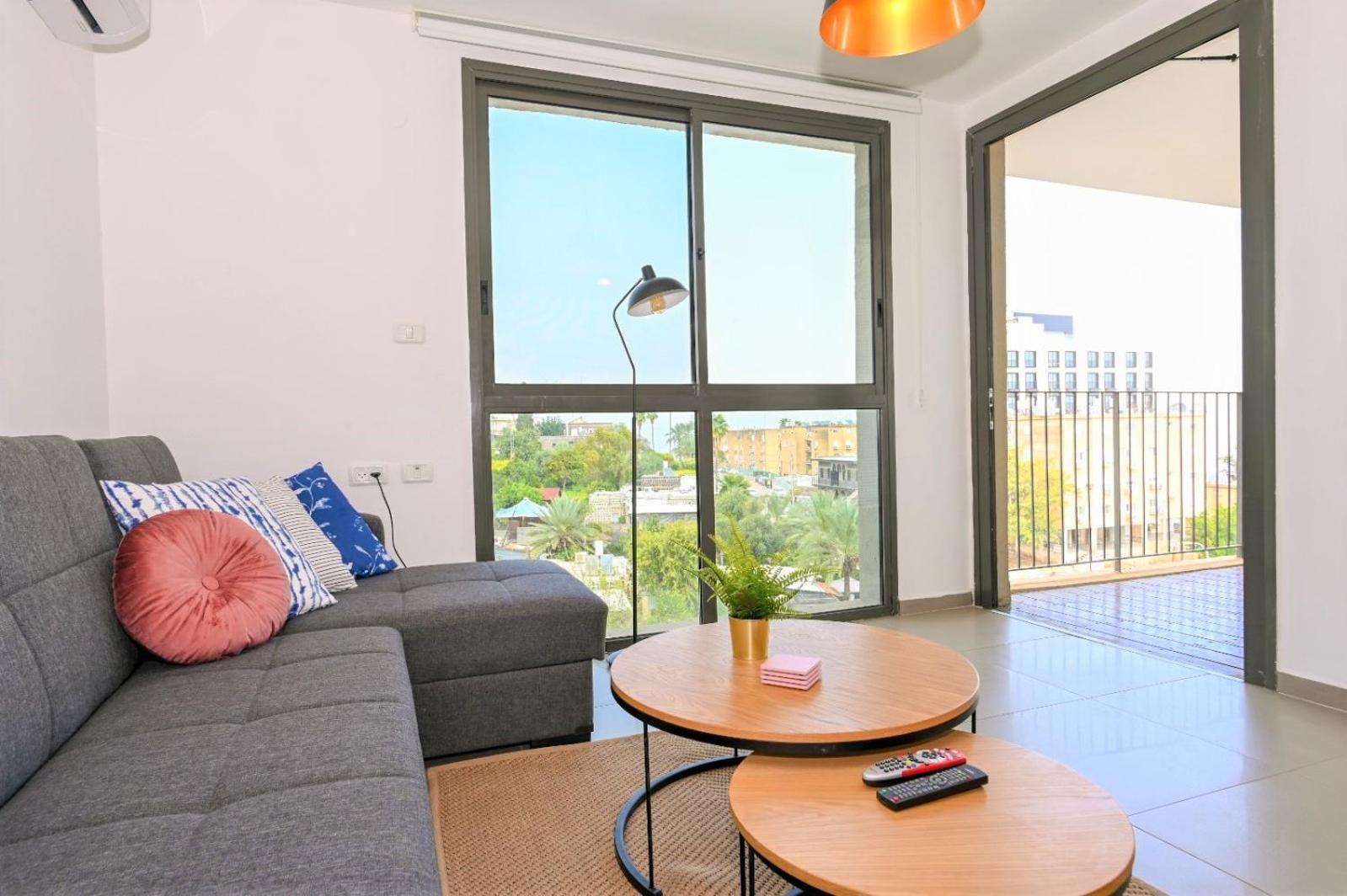 Yalarent Migdalor Boutique Apartments With Sea Views Tiberya Dış mekan fotoğraf