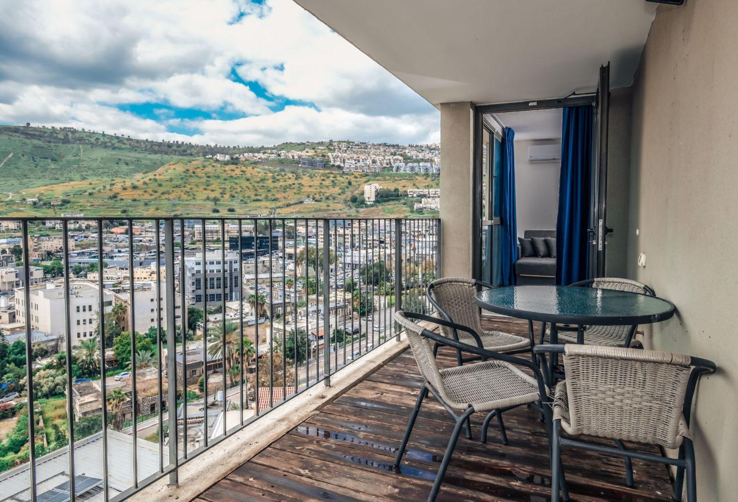 Yalarent Migdalor Boutique Apartments With Sea Views Tiberya Dış mekan fotoğraf